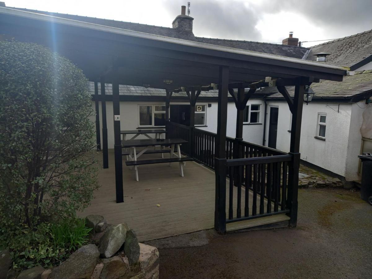 The Crown Inn Wentnor Exteriör bild